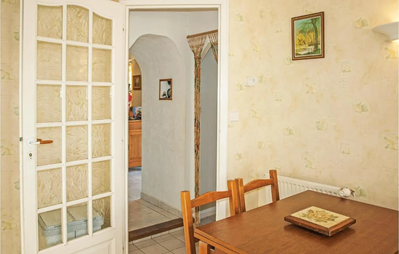 4 Bedroom Lovely Home In Langueux Feriehus